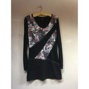 Sacred Threads Women's Large Scoop Neck Patchwork Tunic Top Long Sleeve Black